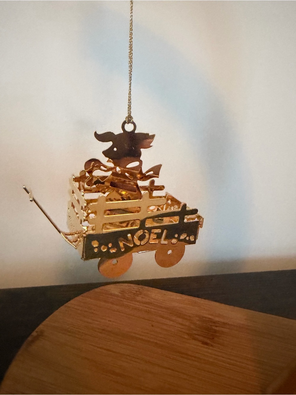 Gold Plated Noel Dog Wagon Hanging Ornament